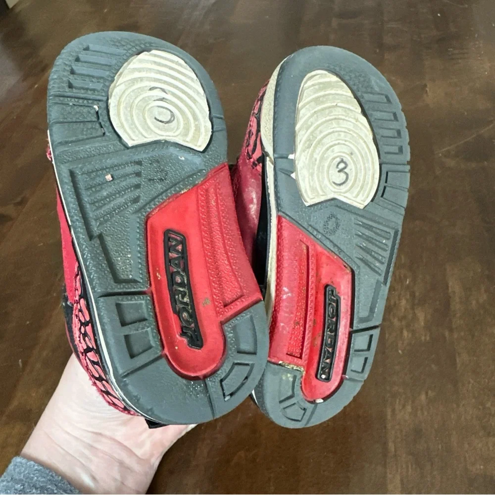 Nike Air Jordan Spizike Toddler‎ Red Black Grey 317701-601 Size 5C (Show Wear)